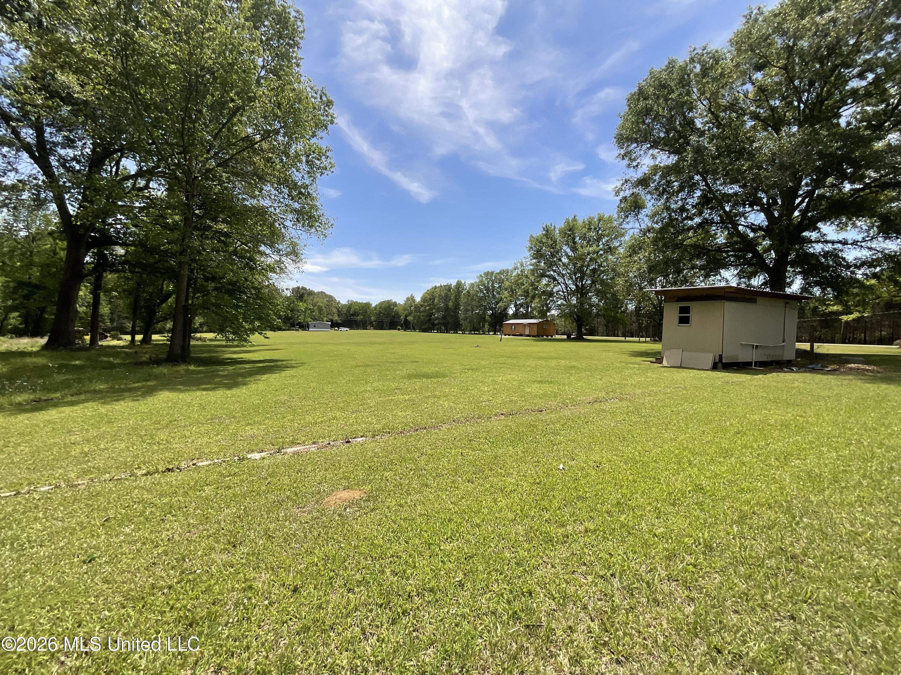 12007 Highway 16 Benton, MS 39039 - Photo 15 of 24 IMG_1987