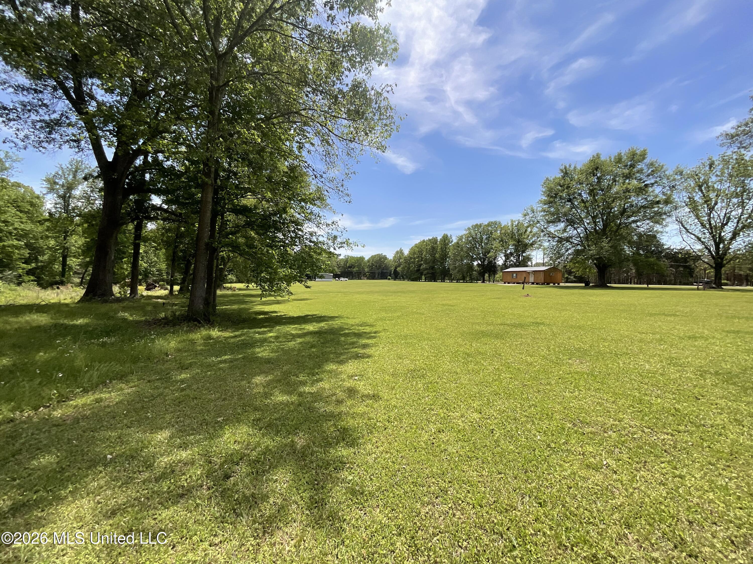 12007 Highway 16 Benton, MS 39039 - Photo 16 of 24 IMG_1986