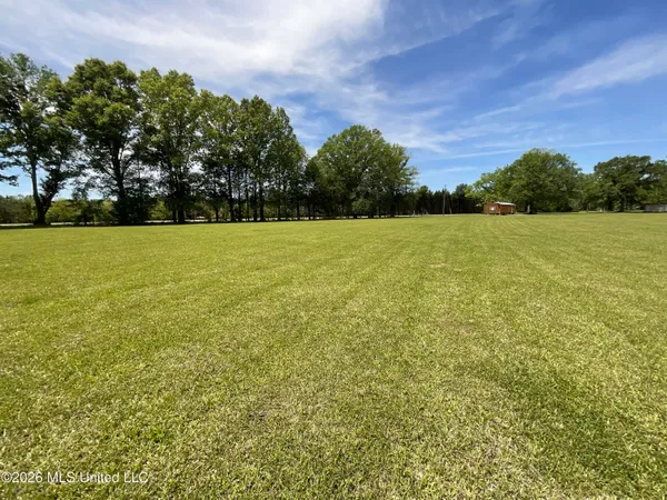 $135,000 | 12007 Highway 16, Benton, MS 39039