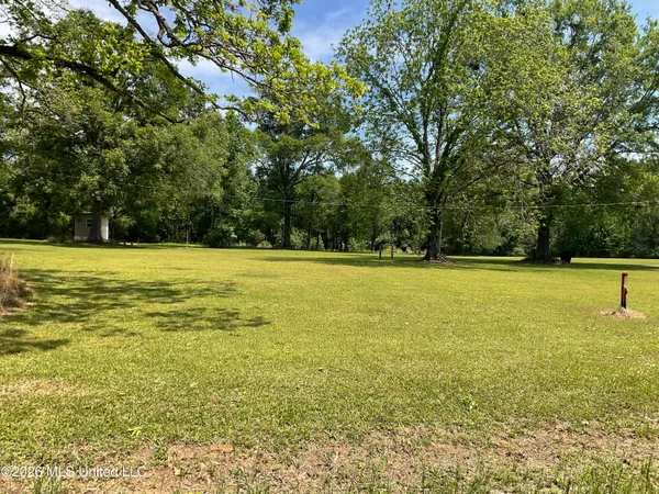 $135,000 | 12007 Highway 16, Benton, MS 39039