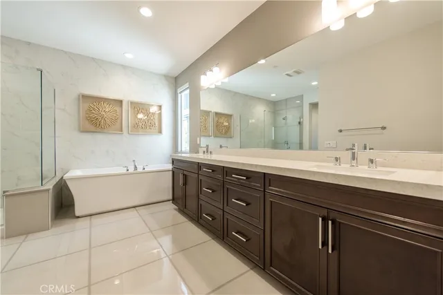 $5,300 | 255 Sawbuck, Irvine, CA 92618