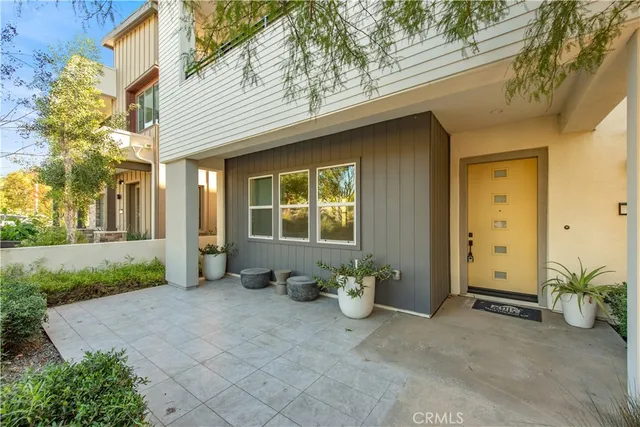 $5,300 | 255 Sawbuck, Irvine, CA 92618