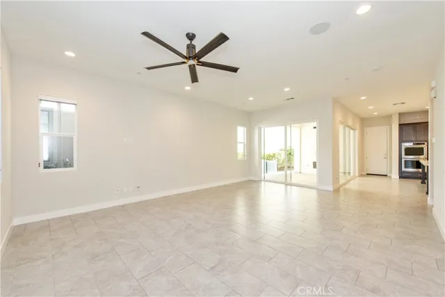 $5,300 | 255 Sawbuck, Irvine, CA 92618