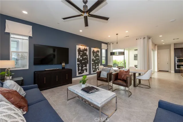 $5,300 | 255 Sawbuck, Irvine, CA 92618