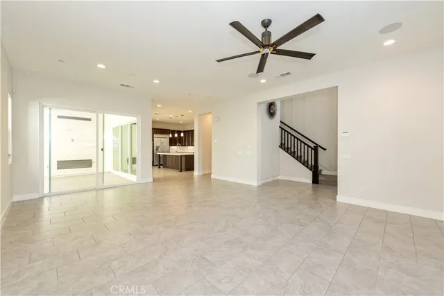 $5,300 | 255 Sawbuck, Irvine, CA 92618