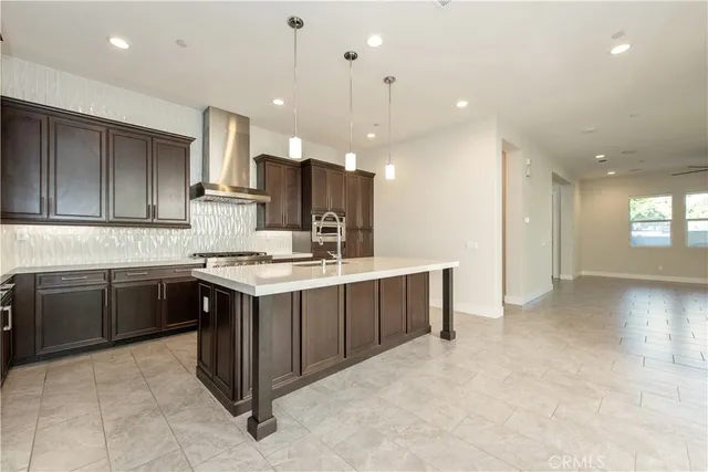 $5,300 | 255 Sawbuck, Irvine, CA 92618