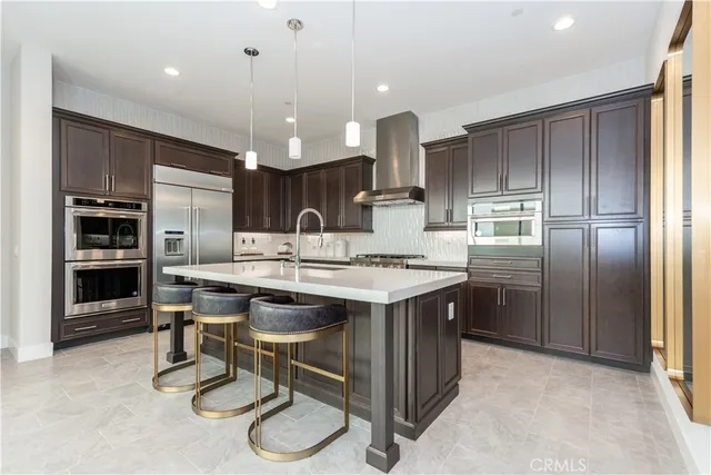 $5,300 | 255 Sawbuck, Irvine, CA 92618