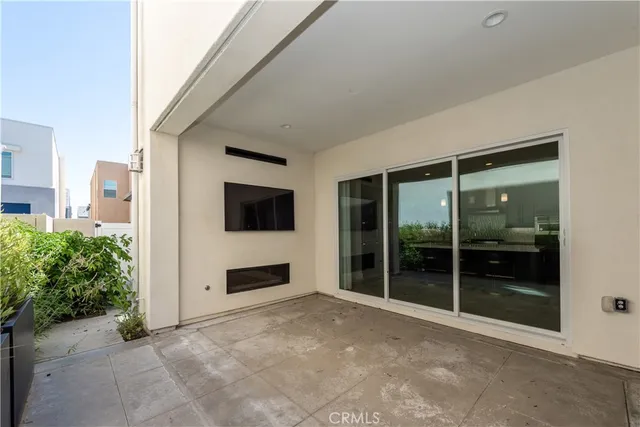 $5,300 | 255 Sawbuck, Irvine, CA 92618