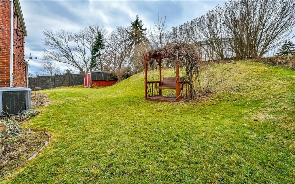 4458 Mt Troy Rd Extension Pittsburgh, PA 15214 - Photo 22 of 25 Gallery Image 22