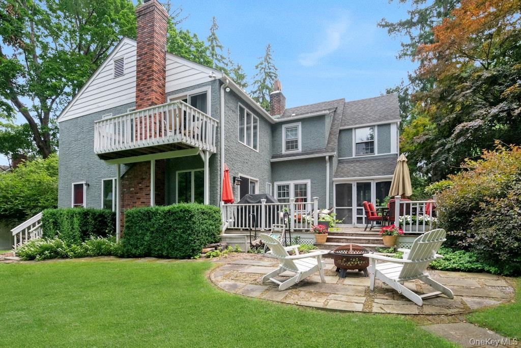 312 Quaker Road Chappaqua, NY 10514 - Photo 3 of 8