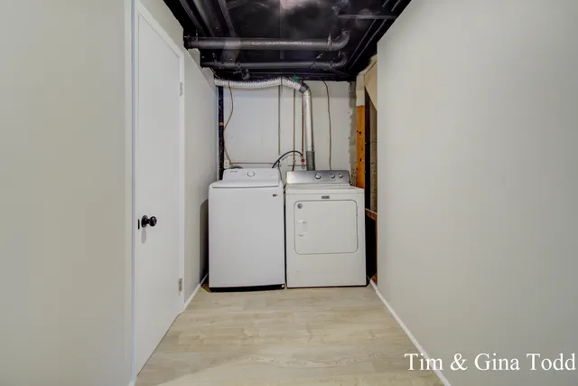 $299,900 | 1628 Ira Avenue Northwest, Grand Rapids, MI 49504