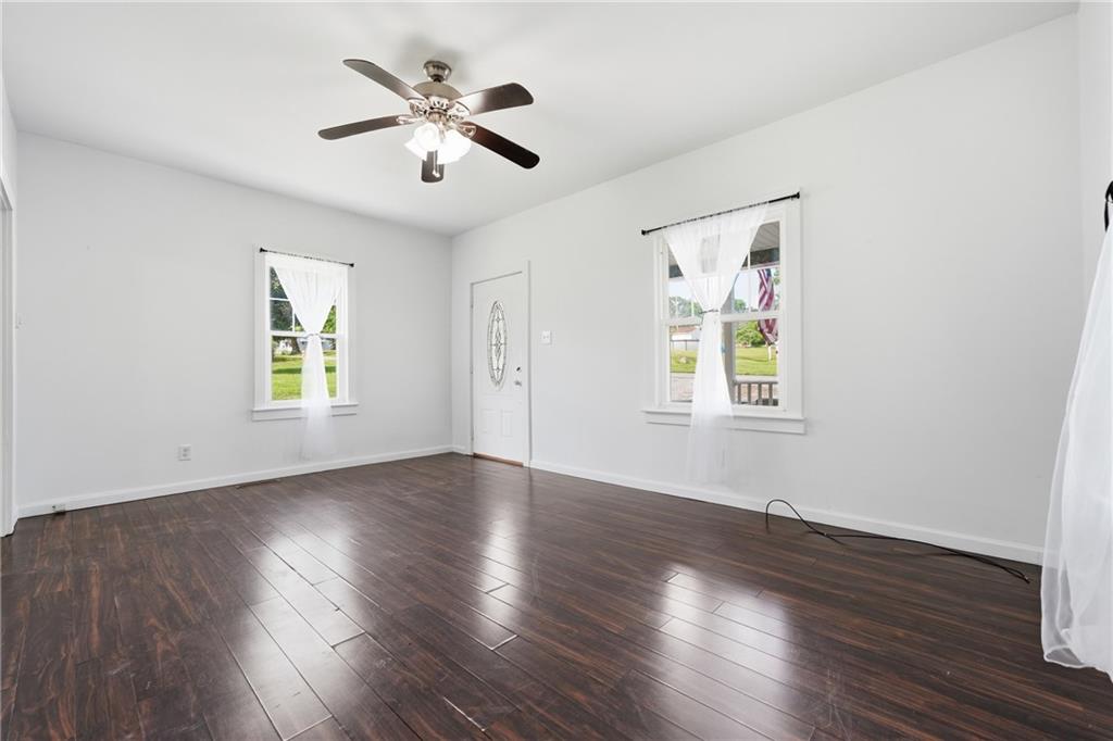 407 Boston Avenue New Castle, PA 16101 - Photo 12 of 31