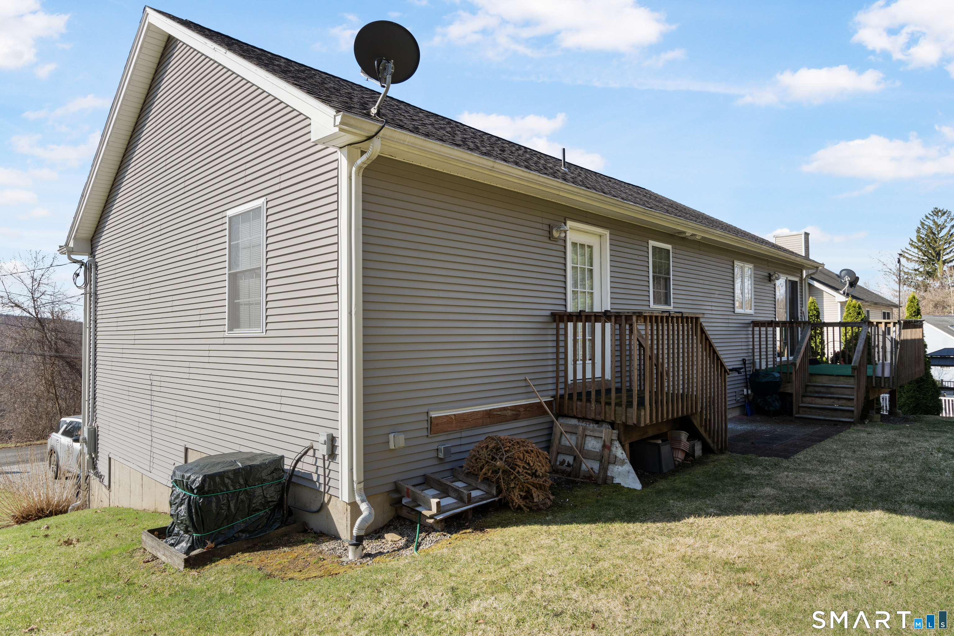 86 Hyde Street Torrington, CT 06790 - Photo 34 of 37