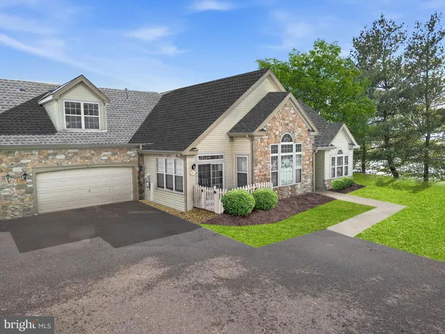 $659,850 | 61 Legacy Oaks Drive, Richboro, PA 18954