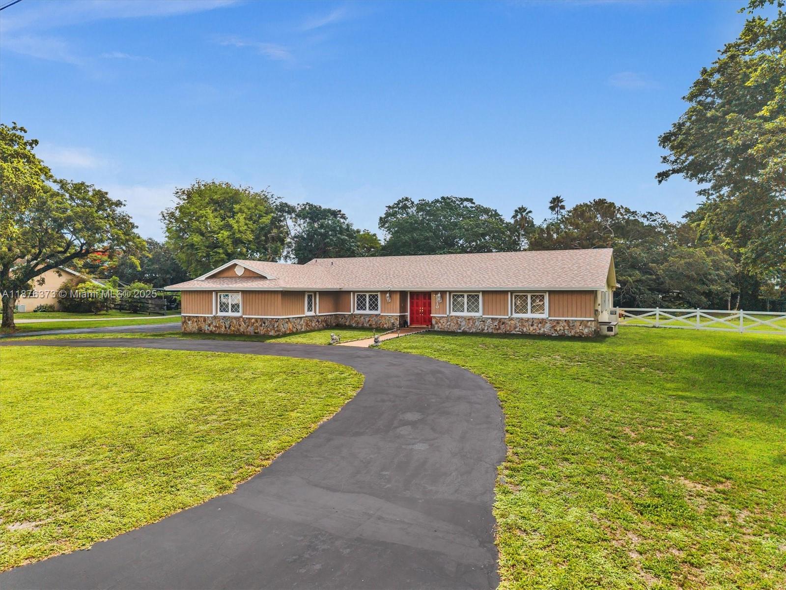 5310 Southwest 109th Avenue Davie, FL 33328 - Photo 2 of 89