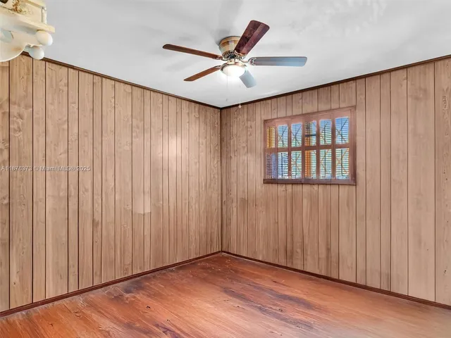 $2,248,000 | 5310 Southwest 109th Avenue, Davie, FL 33328