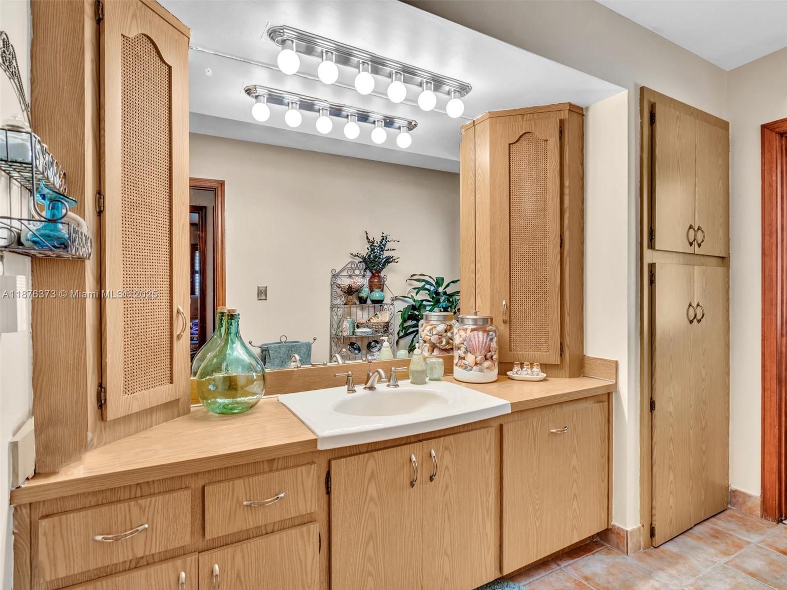 5310 Southwest 109th Avenue Davie, FL 33328 - Photo 30 of 89