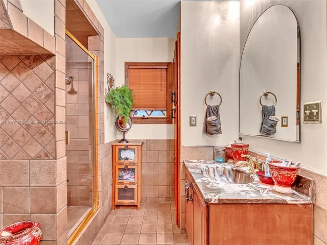 $2,248,000 | 5310 Southwest 109th Avenue, Davie, FL 33328