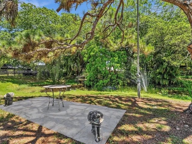 $2,248,000 | 5310 Southwest 109th Avenue, Davie, FL 33328