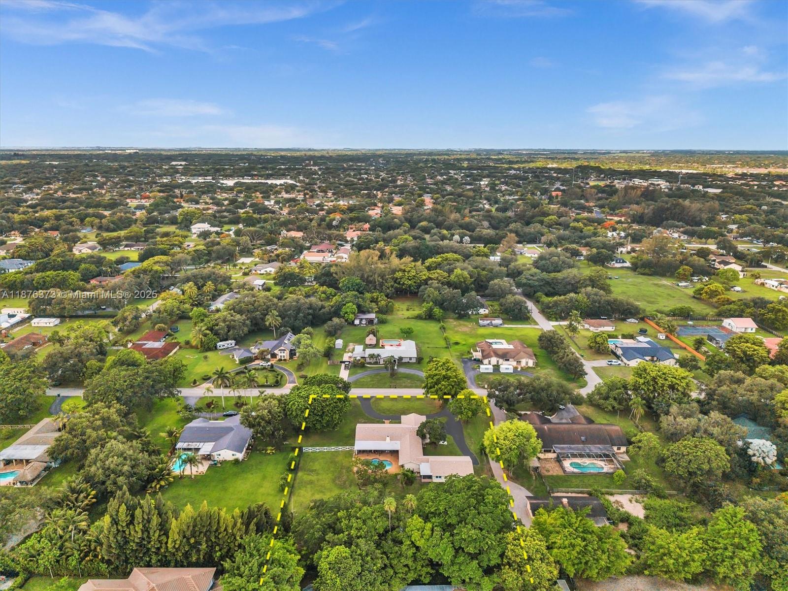 5310 Southwest 109th Avenue Davie, FL 33328 - Photo 65 of 89