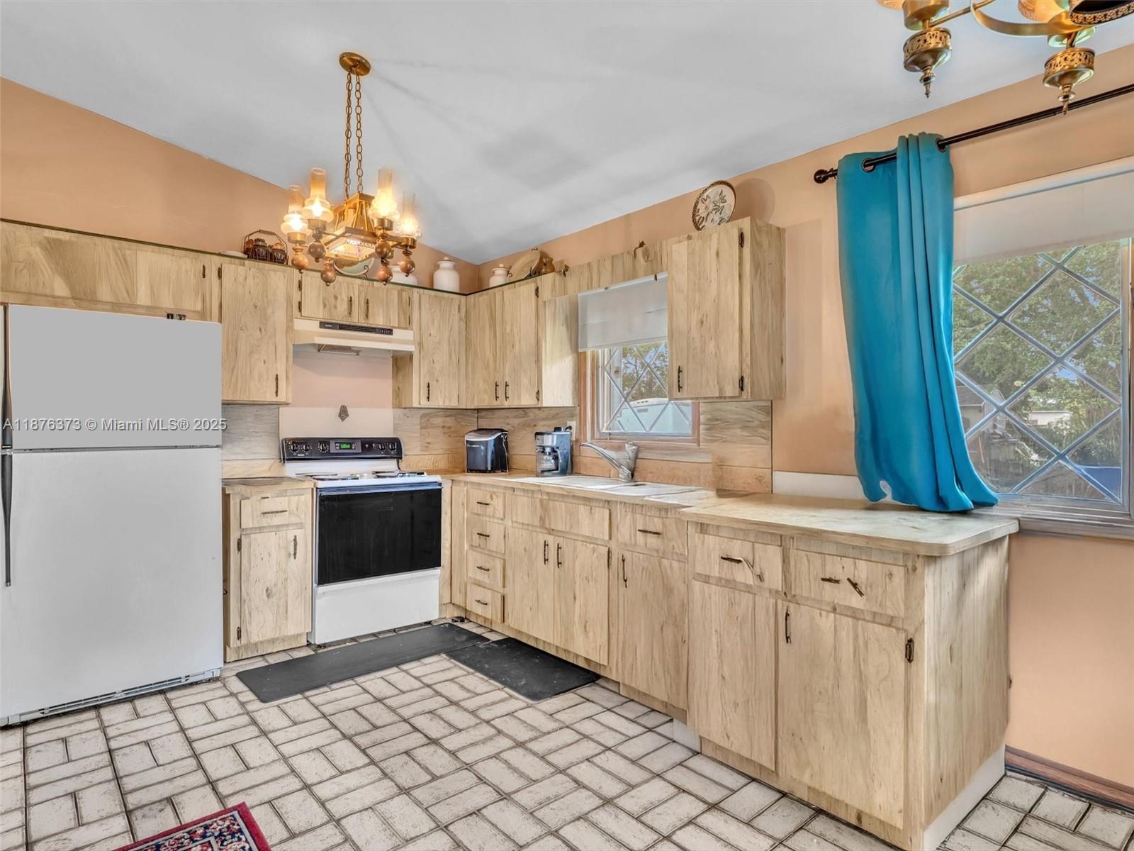 5310 Southwest 109th Avenue Davie, FL 33328 - Photo 77 of 89