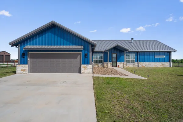 $595,000 | 15073 Armstrong Estates Road, Salado, TX 76571