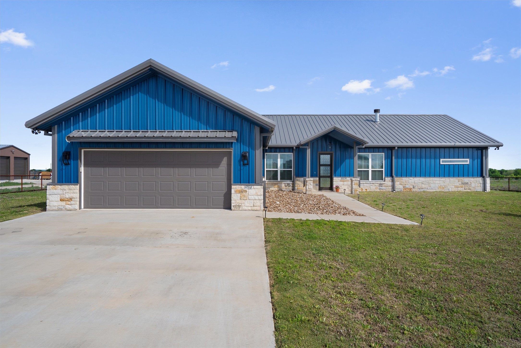15073 Armstrong Estates Road Salado, TX 76571 - Photo 8 of 40 a front view of house with yard