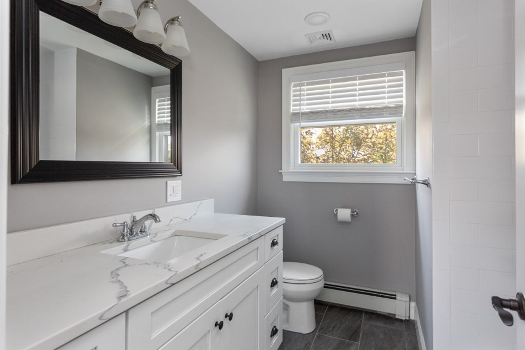 71 Roland Road Revere, MA 02151 - Photo 11 of 28 Gallery Image 11