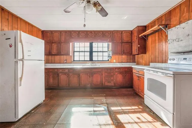 $244,900 | 3560 Jonesboro Road, Hampton, GA 30228