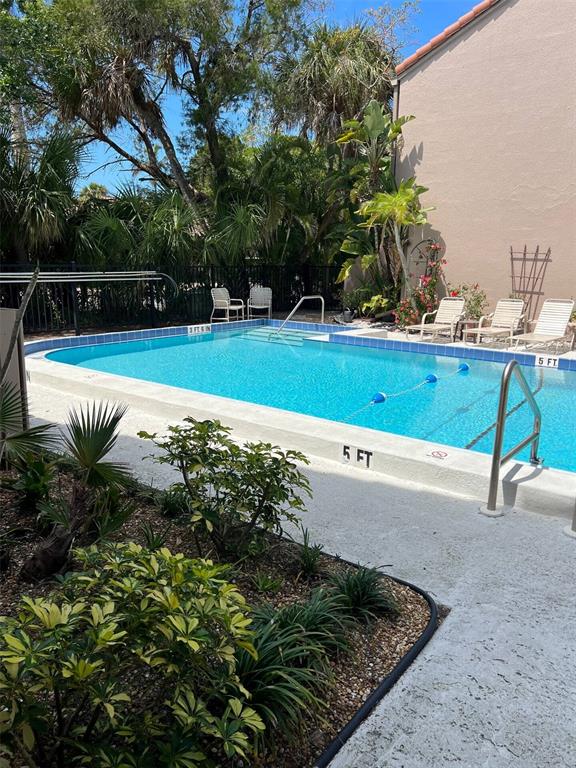 216 Pass Key Road, Unit 216 Sarasota, FL 34242 - Photo 10 of 66 Gallery Image 10