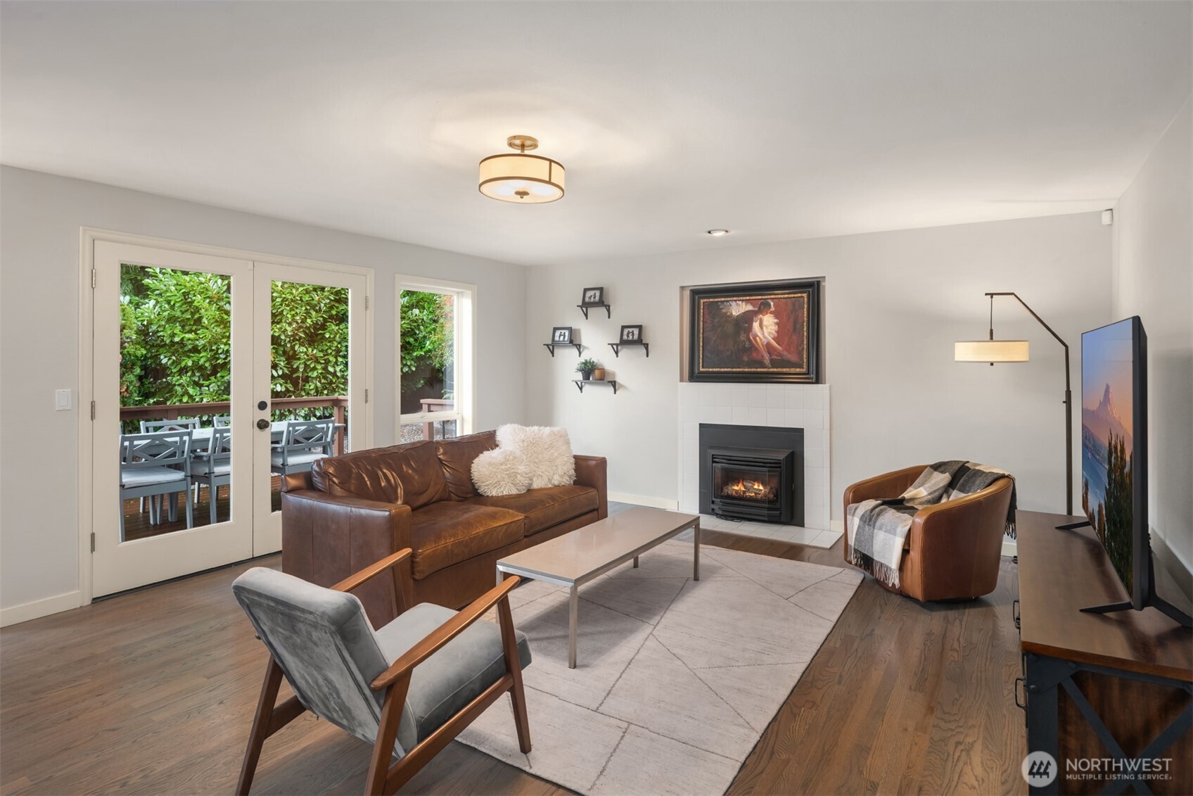 10330 Northeast 151st Place Bothell, WA 98011 - Photo 10 of 38