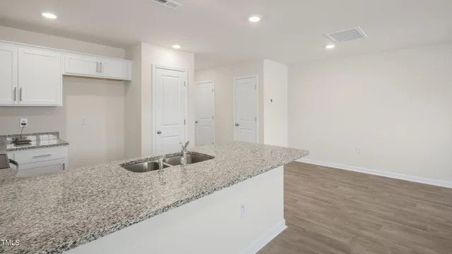 a view of empty room with window