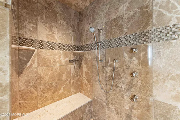 $7,499,000 | 176 Squan Beach Drive, Mantoloking, NJ 08738