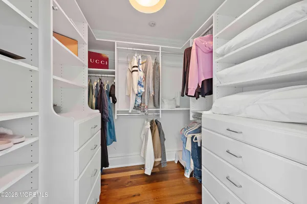 $7,499,000 | 176 Squan Beach Drive, Mantoloking, NJ 08738