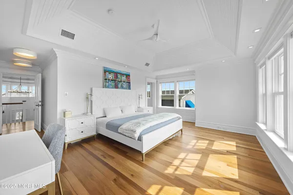 $7,499,000 | 176 Squan Beach Drive, Mantoloking, NJ 08738