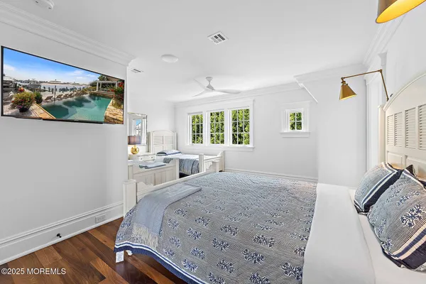 $7,499,000 | 176 Squan Beach Drive, Mantoloking, NJ 08738