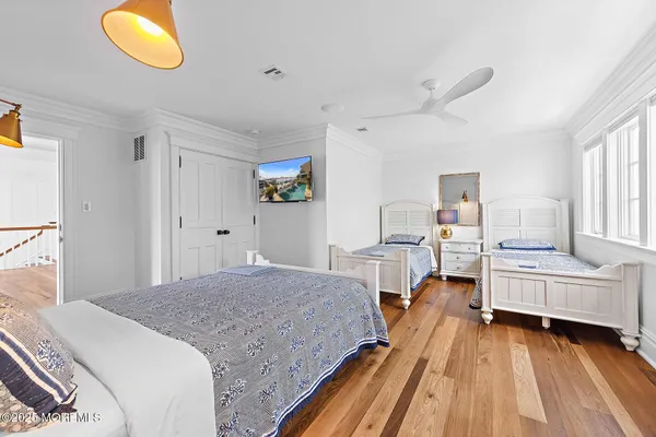 $7,499,000 | 176 Squan Beach Drive, Mantoloking, NJ 08738