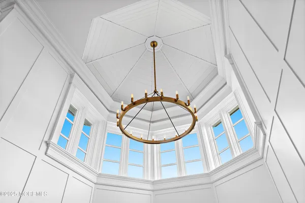 $7,499,000 | 176 Squan Beach Drive, Mantoloking, NJ 08738