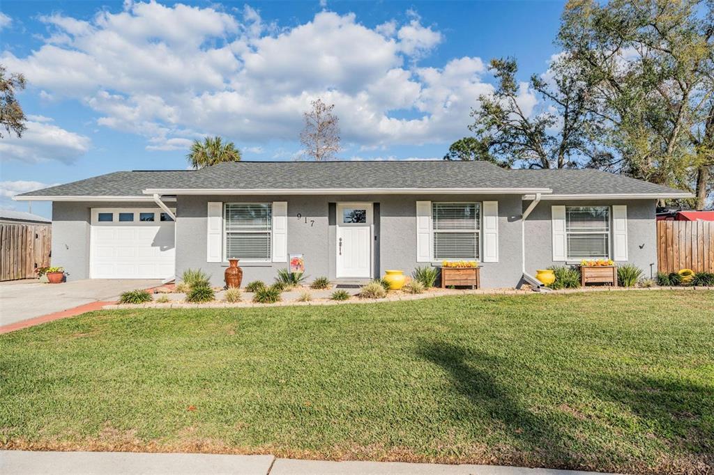 917 Silver Ridge Way Valrico, FL 33594 - Photo 1 of 1 Gallery Image 1