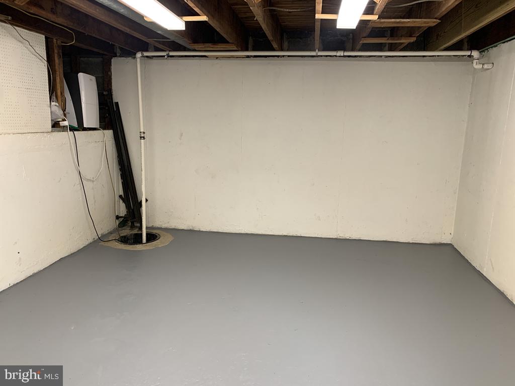 163 Wiltshire Road Claymont, DE 19703 - Photo 29 of 32 Basement level with full sized laundry and storage