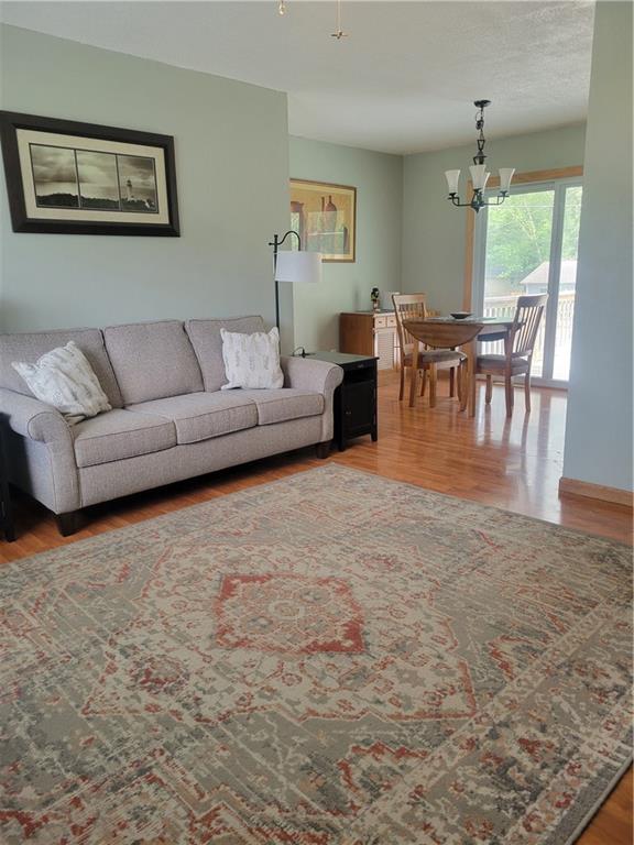 104 Southeast Kingscross Road Blue Springs, MO 64014 - Photo 2 of 14