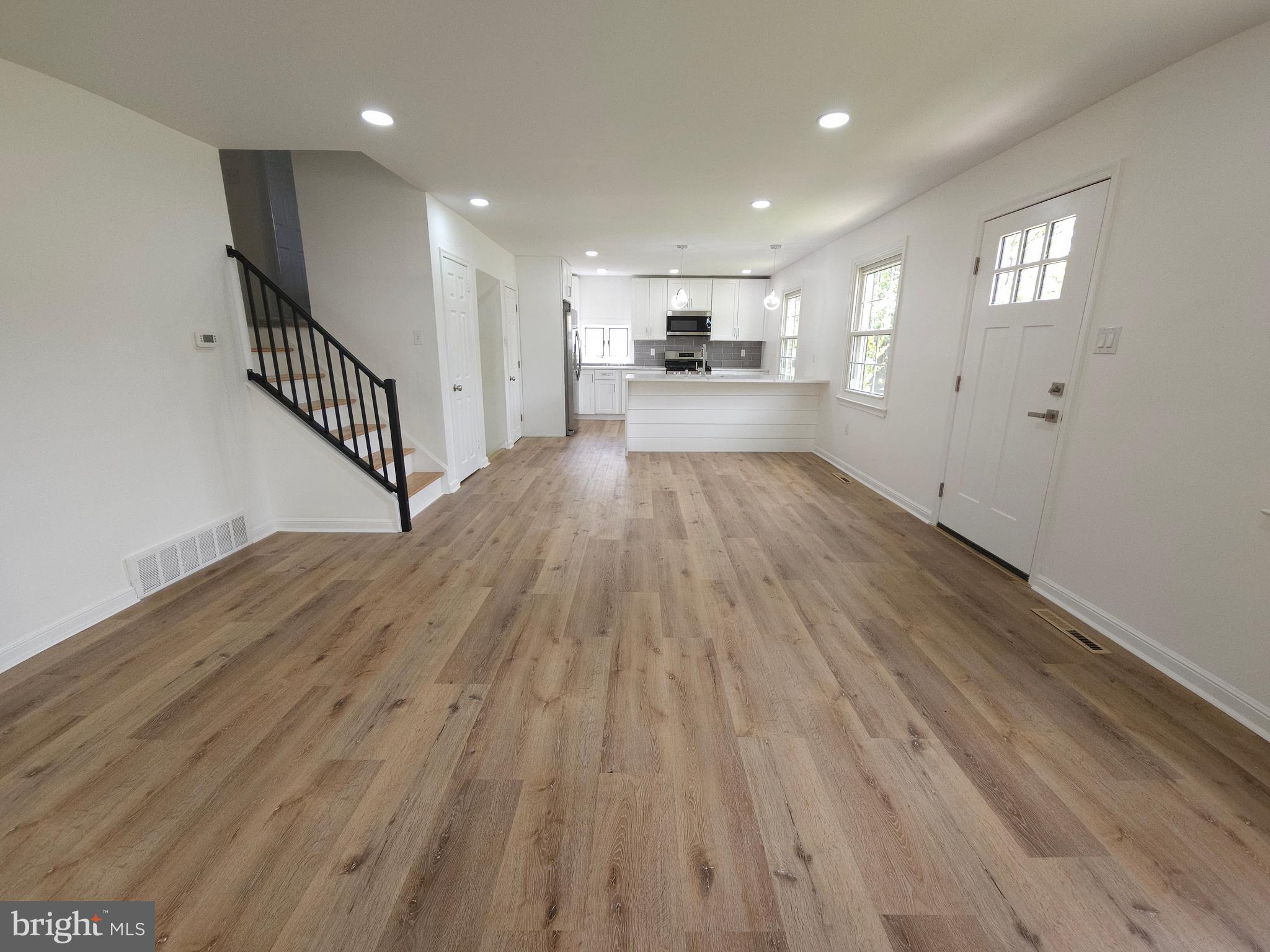 2921 Senak Road Abington, PA 19001 - Photo 17 of 68