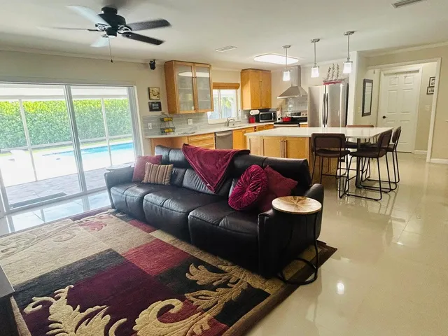 $3,800 | 5430 Guildcrest Street, Lake Worth, FL 33463