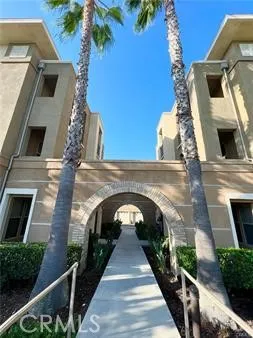 $2,400 | 16081 Gables Loop, Whittier, CA 90603