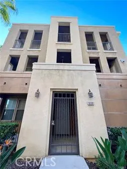 $2,400 | 16081 Gables Loop, Whittier, CA 90603