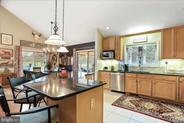 $575,000 | 75 Wampum Lane, Hedgesville, WV 25427