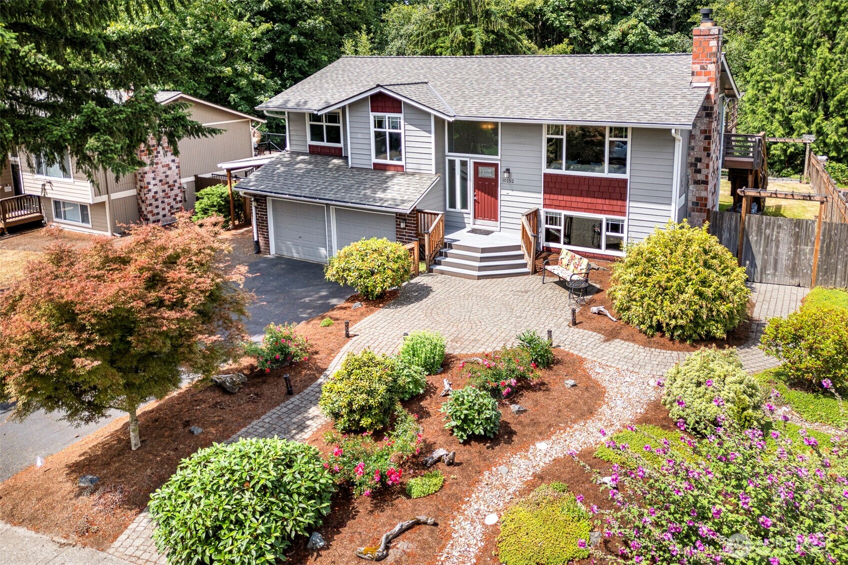 10152 Northeast 204th Street Bothell, WA 98011 - Photo 1 of 34