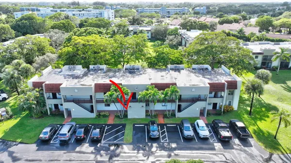 $2,300 | 120 Northwest 70th Street, Boca Raton, FL 33487