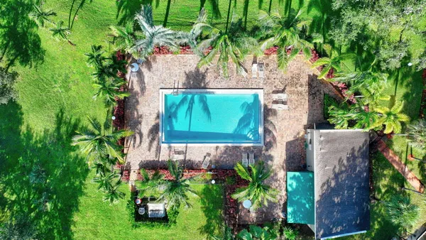 $2,300 | 120 Northwest 70th Street, Boca Raton, FL 33487