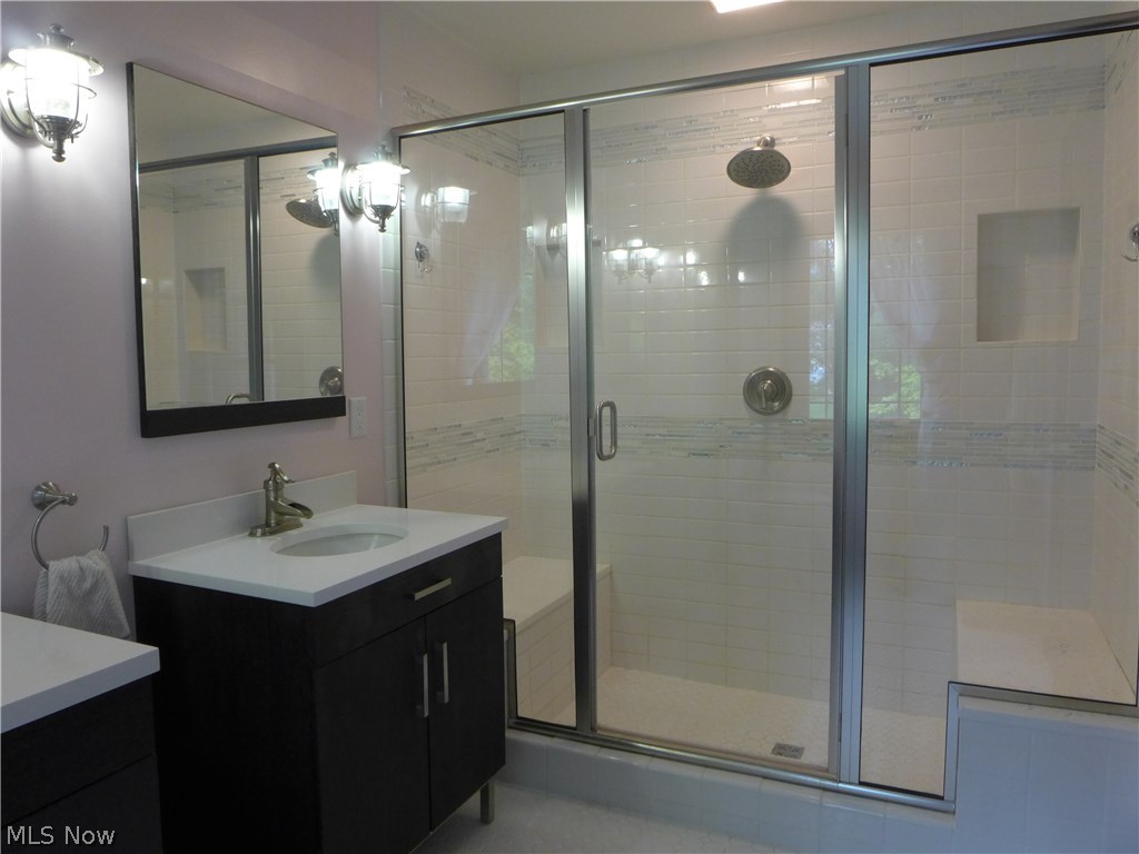 105 Beverly Road Hudson, OH 44236 - Photo 18 of 25 Gallery Image 18
